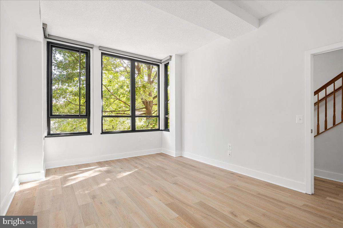 1512 N SCOTT ST #TH-4, ARLINGTON, Virginia 22209, 3 Bedrooms Bedrooms, ,1 BathroomBathrooms,Residential,For sale,1512 N SCOTT ST #TH-4,VAAR2059014 MLS # VAAR2059014