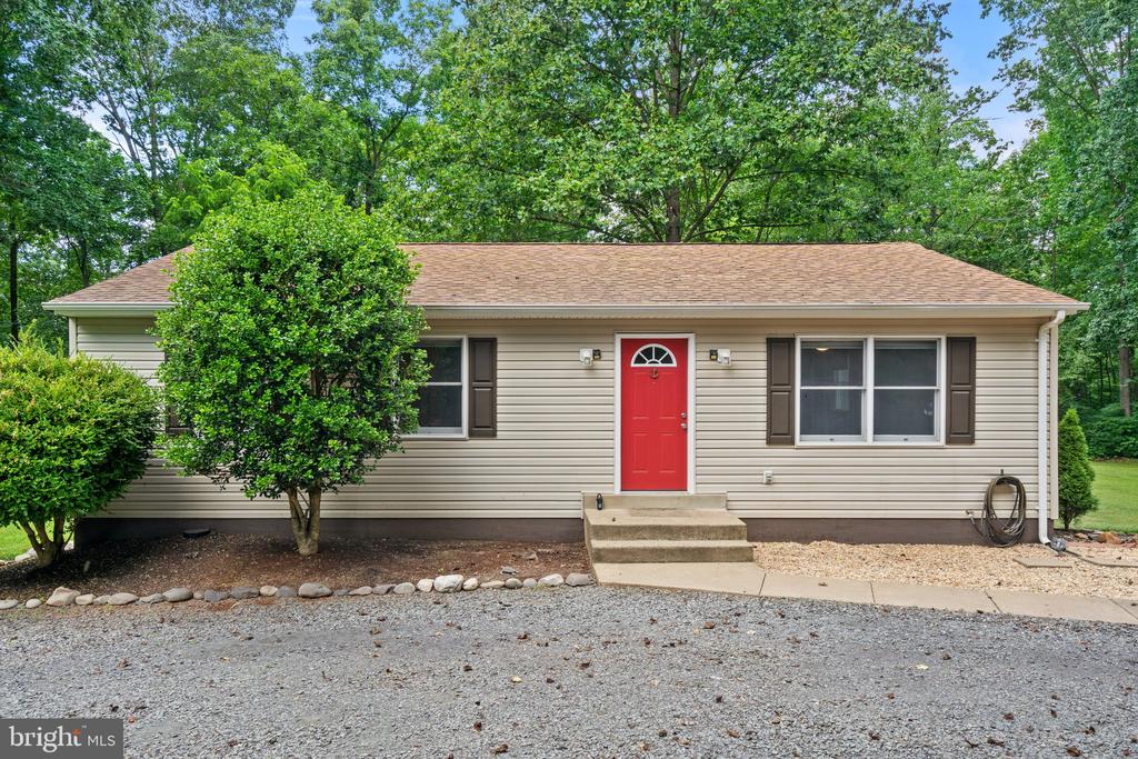 11248 SAINT PAULS RD, REMINGTON, Virginia 22734, 3 Bedrooms Bedrooms, ,2 BathroomsBathrooms,Residential,11248 SAINT PAULS RD,VAFQ2017122 MLS # VAFQ2017122