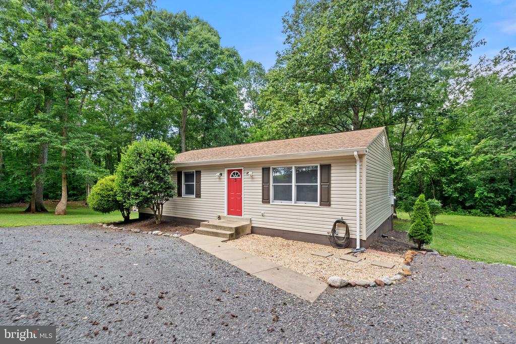 11248 SAINT PAULS RD, REMINGTON, Virginia 22734, 3 Bedrooms Bedrooms, ,2 BathroomsBathrooms,Residential,11248 SAINT PAULS RD,VAFQ2017122 MLS # VAFQ2017122