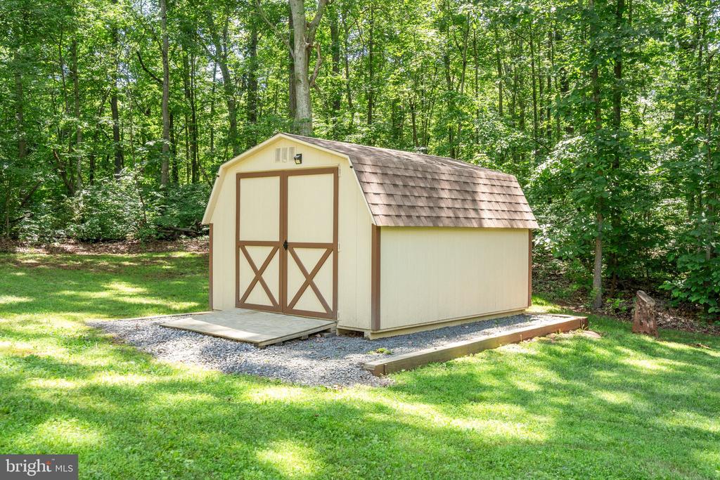 11248 SAINT PAULS RD, REMINGTON, Virginia 22734, 3 Bedrooms Bedrooms, ,2 BathroomsBathrooms,Residential,11248 SAINT PAULS RD,VAFQ2017122 MLS # VAFQ2017122