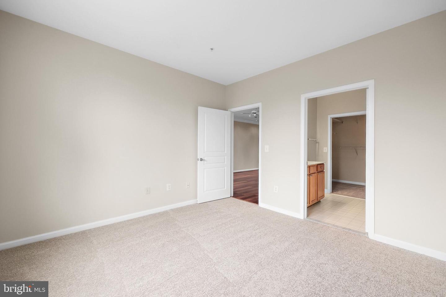 12000 MARKET ST #284, RESTON, Virginia 20190, 2 Bedrooms Bedrooms, ,2 BathroomsBathrooms,Residential,For sale,12000 MARKET ST #284,VAFX2246974 MLS # VAFX2246974
