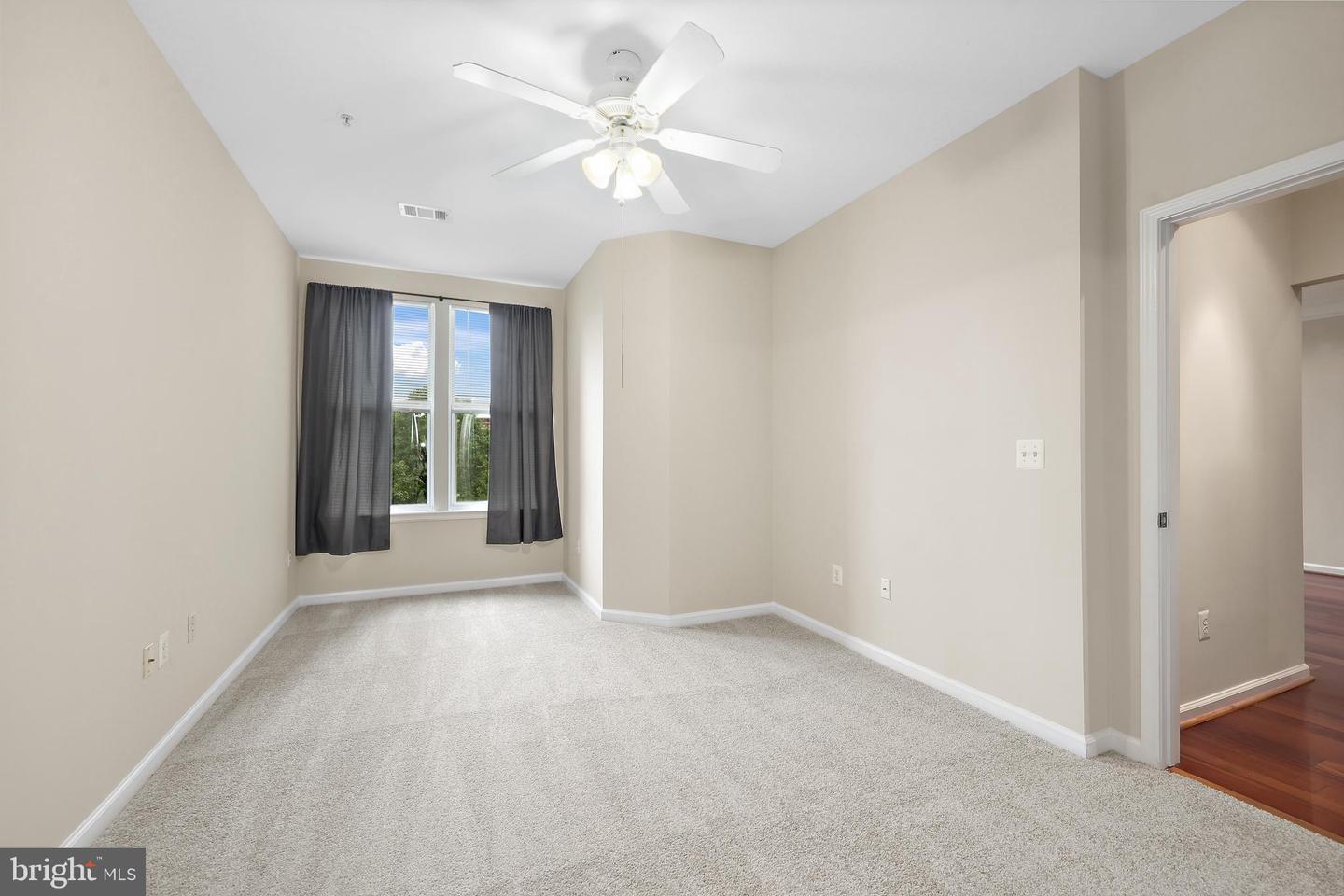 12000 MARKET ST #284, RESTON, Virginia 20190, 2 Bedrooms Bedrooms, ,2 BathroomsBathrooms,Residential,For sale,12000 MARKET ST #284,VAFX2246974 MLS # VAFX2246974