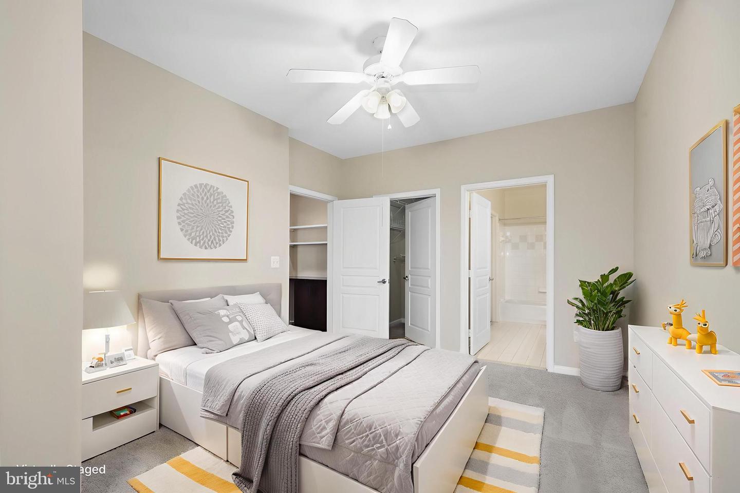 12000 MARKET ST #284, RESTON, Virginia 20190, 2 Bedrooms Bedrooms, ,2 BathroomsBathrooms,Residential,For sale,12000 MARKET ST #284,VAFX2246974 MLS # VAFX2246974