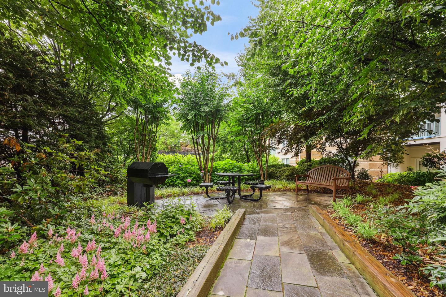 12000 MARKET ST #284, RESTON, Virginia 20190, 2 Bedrooms Bedrooms, ,2 BathroomsBathrooms,Residential,For sale,12000 MARKET ST #284,VAFX2246974 MLS # VAFX2246974