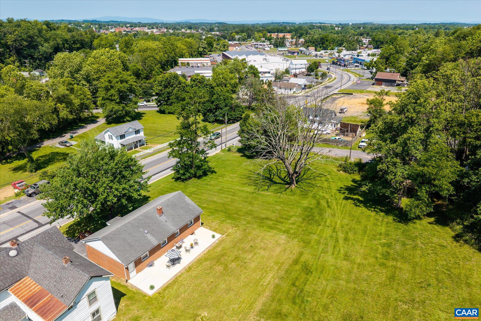 1321 E MAIN ST, WAYNESBORO, Virginia 22980, 3 Bedrooms Bedrooms, ,1 BathroomBathrooms,Residential,1321 E MAIN ST,665517 MLS # 665517
