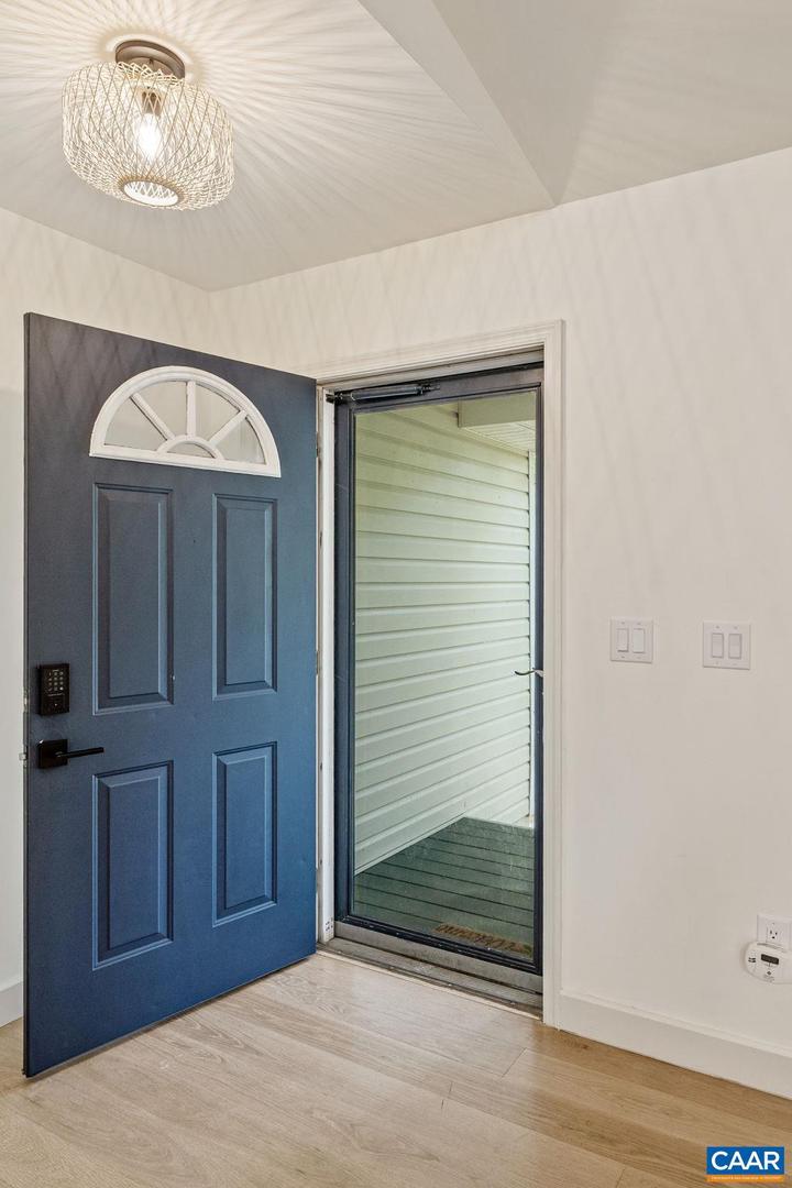 20 COLONIAL RD, PALMYRA, Virginia 22963, 3 Bedrooms Bedrooms, ,2 BathroomsBathrooms,Residential,For sale,20 COLONIAL RD,665732 MLS # 665732