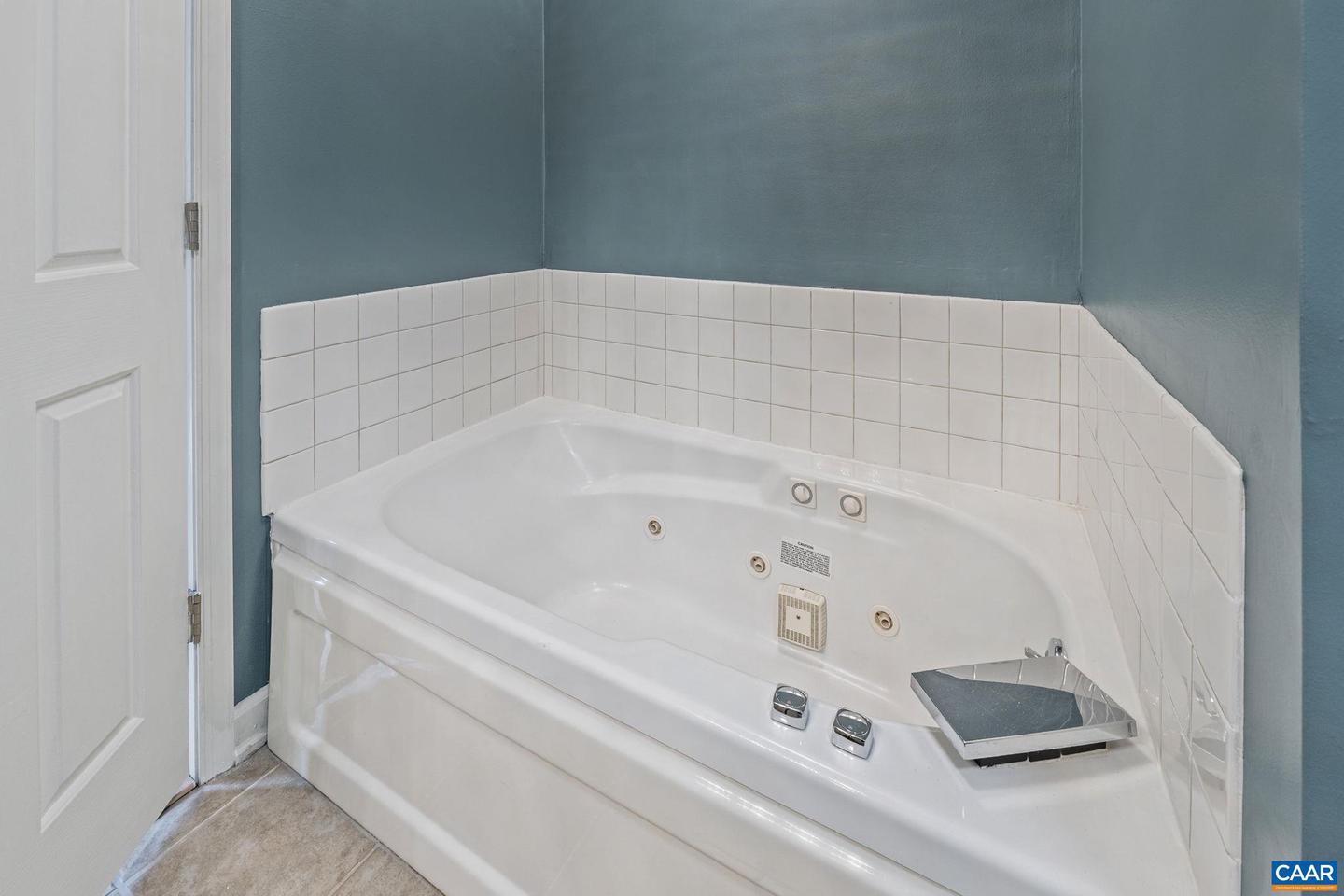 20 COLONIAL RD, PALMYRA, Virginia 22963, 3 Bedrooms Bedrooms, ,2 BathroomsBathrooms,Residential,For sale,20 COLONIAL RD,665732 MLS # 665732