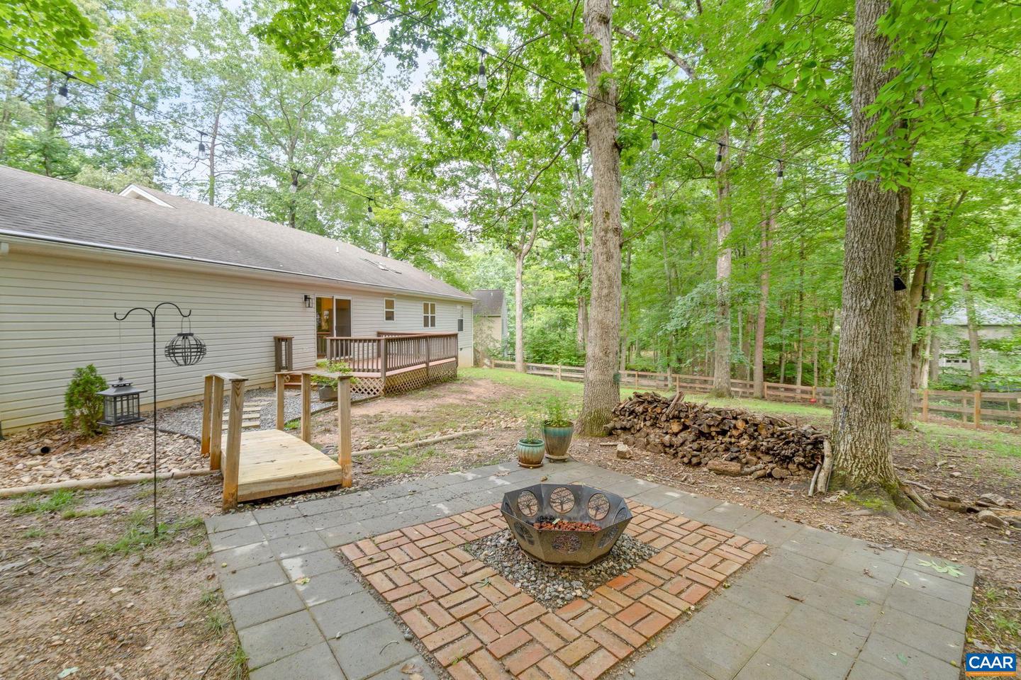 20 COLONIAL RD, PALMYRA, Virginia 22963, 3 Bedrooms Bedrooms, ,2 BathroomsBathrooms,Residential,For sale,20 COLONIAL RD,665732 MLS # 665732