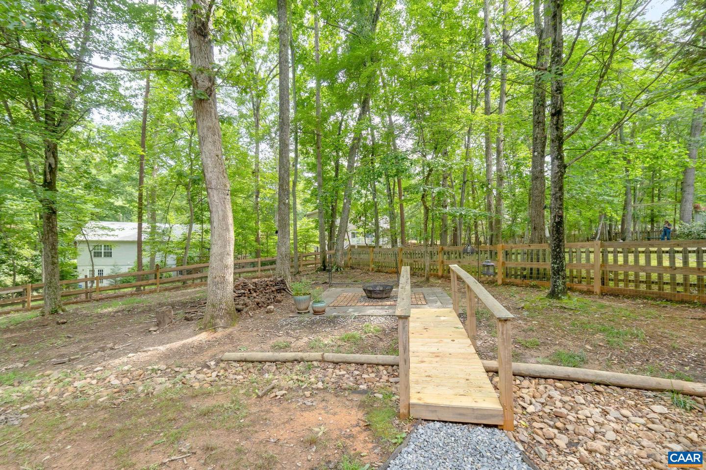 20 COLONIAL RD, PALMYRA, Virginia 22963, 3 Bedrooms Bedrooms, ,2 BathroomsBathrooms,Residential,For sale,20 COLONIAL RD,665732 MLS # 665732
