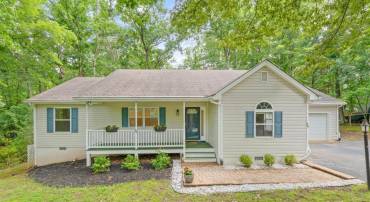 20 COLONIAL RD, PALMYRA, Virginia 22963, 3 Bedrooms Bedrooms, ,2 BathroomsBathrooms,Residential,For sale,20 COLONIAL RD,665732 MLS # 665732