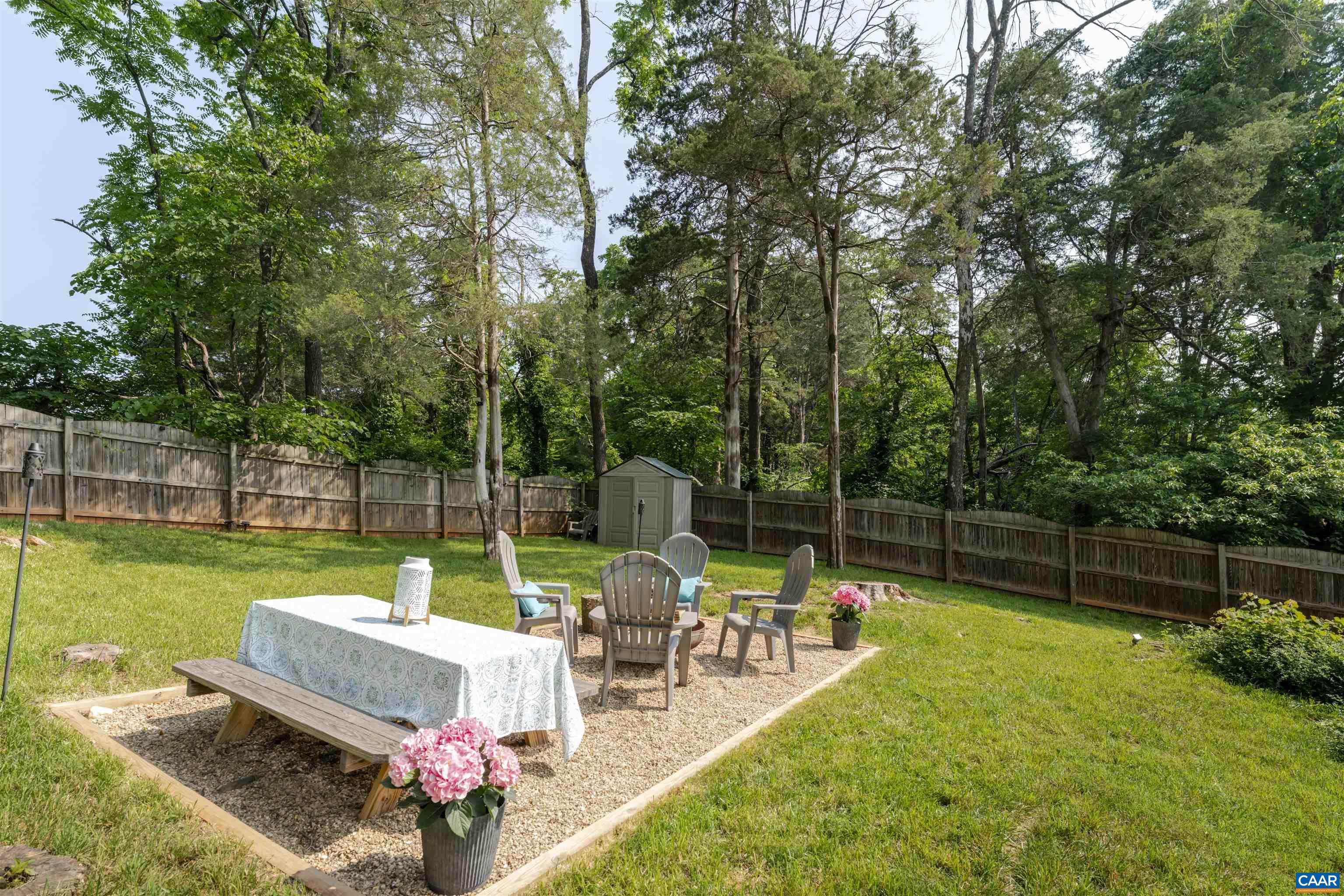 1470 WILLOW LAKE DR, CHARLOTTESVILLE, Virginia 22902, 3 Bedrooms Bedrooms, ,2 BathroomsBathrooms,Residential,1470 WILLOW LAKE DR,665940 MLS # 665940