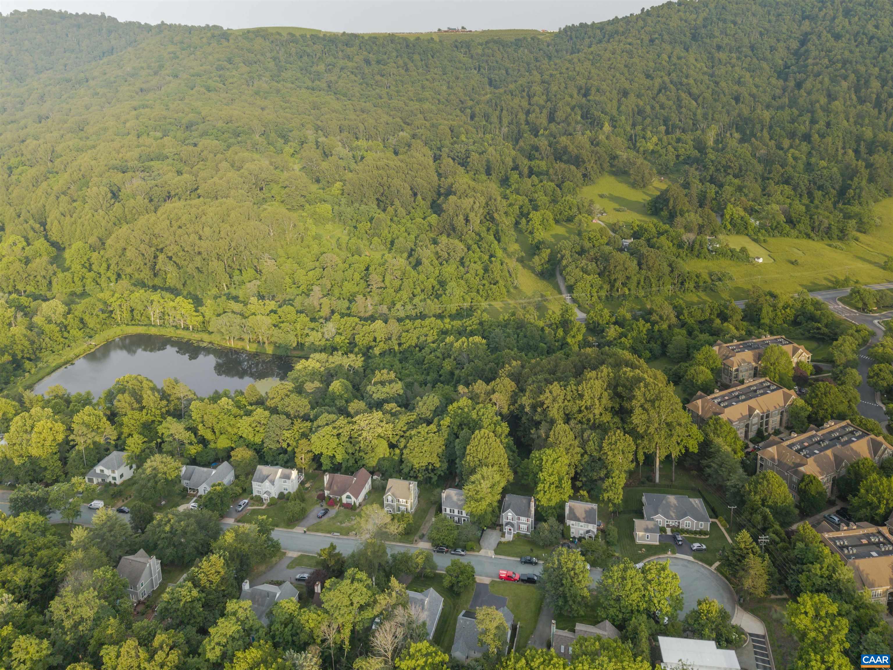 1470 WILLOW LAKE DR, CHARLOTTESVILLE, Virginia 22902, 3 Bedrooms Bedrooms, ,2 BathroomsBathrooms,Residential,1470 WILLOW LAKE DR,665940 MLS # 665940