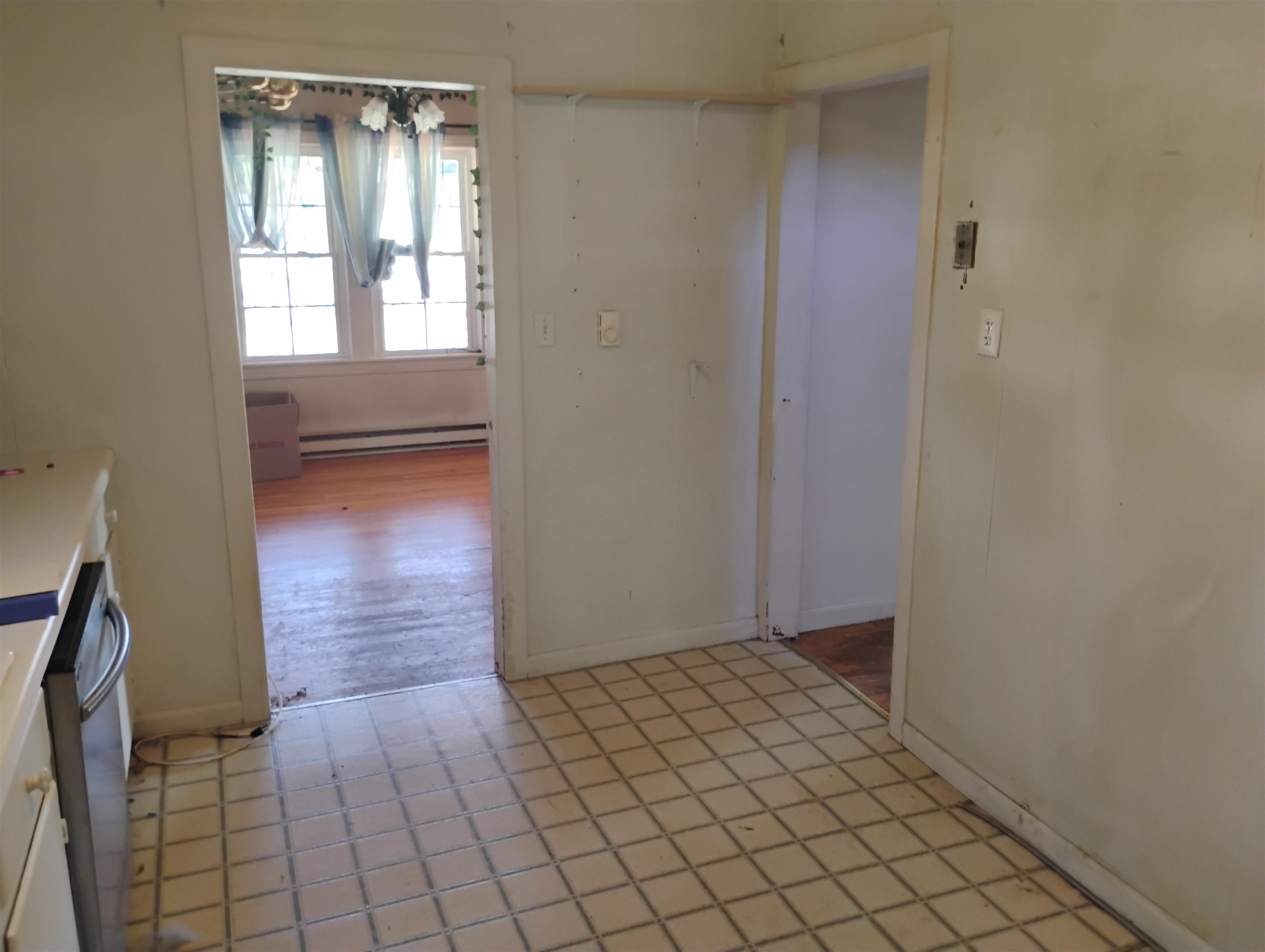 80 HOWARDSVILLE TPKE, STUARTS DRAFT, Virginia 24477, 3 Bedrooms Bedrooms, ,1 BathroomBathrooms,Residential,80 HOWARDSVILLE TPKE,665945 MLS # 665945