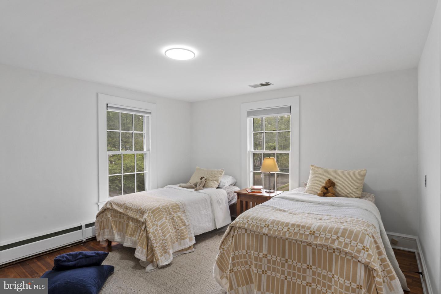 20 E BELLEFONTE AVE, ALEXANDRIA, Virginia 22301, 4 Bedrooms Bedrooms, ,2 BathroomsBathrooms,Residential,For sale,20 E BELLEFONTE AVE,VAAX2046564 MLS # VAAX2046564