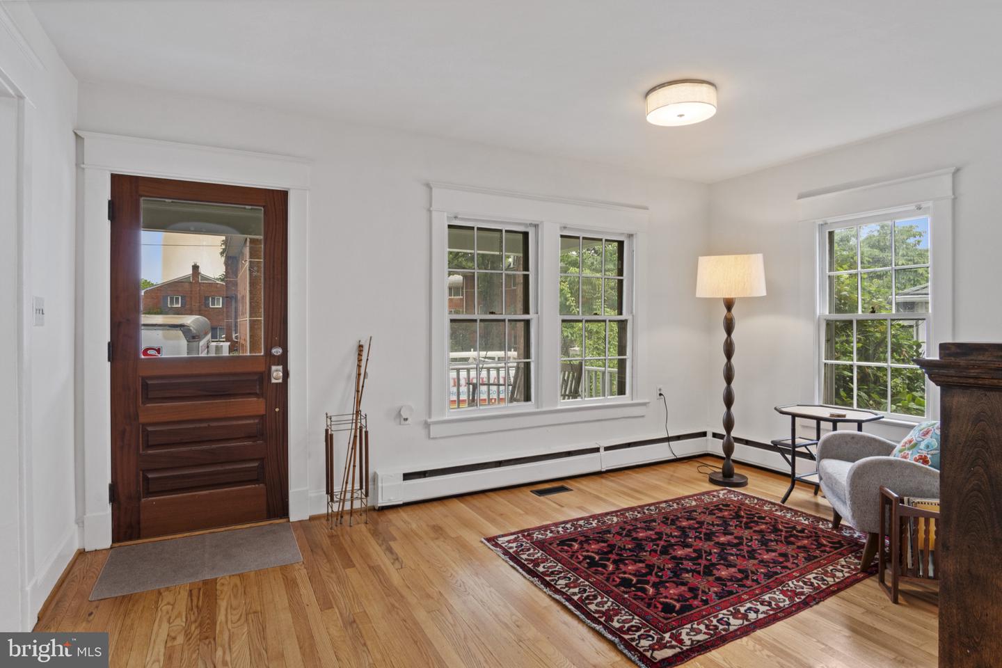 20 E BELLEFONTE AVE, ALEXANDRIA, Virginia 22301, 4 Bedrooms Bedrooms, ,2 BathroomsBathrooms,Residential,For sale,20 E BELLEFONTE AVE,VAAX2046564 MLS # VAAX2046564
