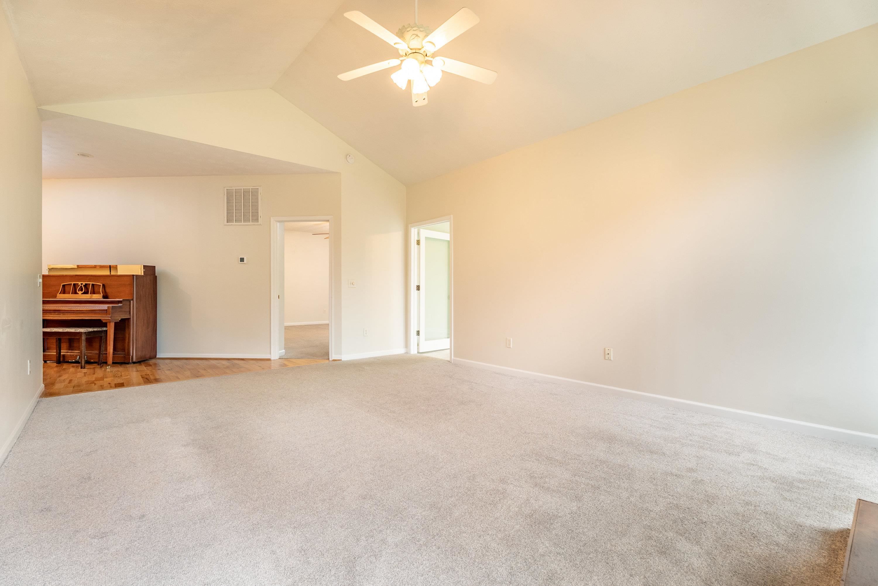 2100 LAKE TERRACE DR, HARRISONBURG, Virginia 22802, 3 Bedrooms Bedrooms, ,2 BathroomsBathrooms,Residential,2100 LAKE TERRACE DR,665947 MLS # 665947