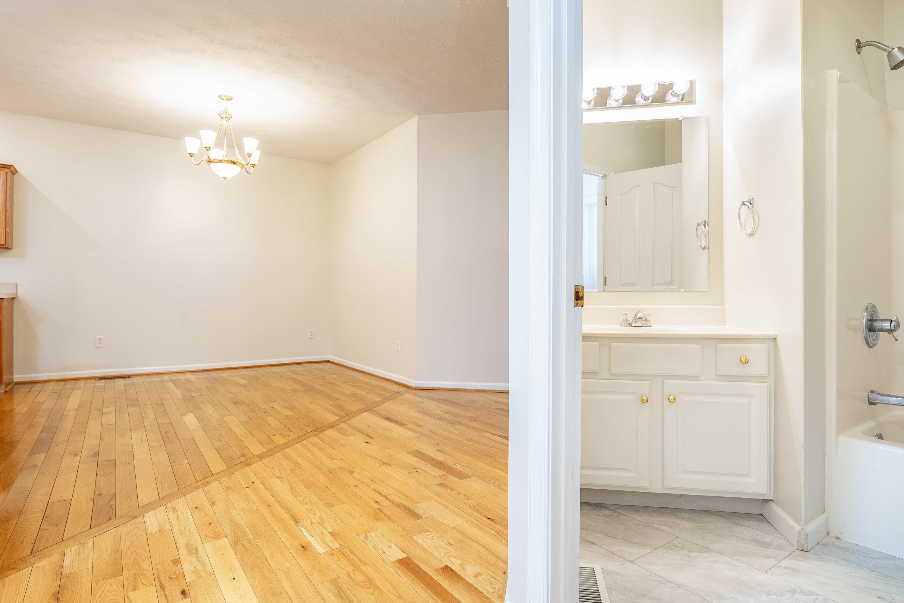 2100 LAKE TERRACE DR, HARRISONBURG, Virginia 22802, 3 Bedrooms Bedrooms, ,2 BathroomsBathrooms,Residential,2100 LAKE TERRACE DR,665947 MLS # 665947