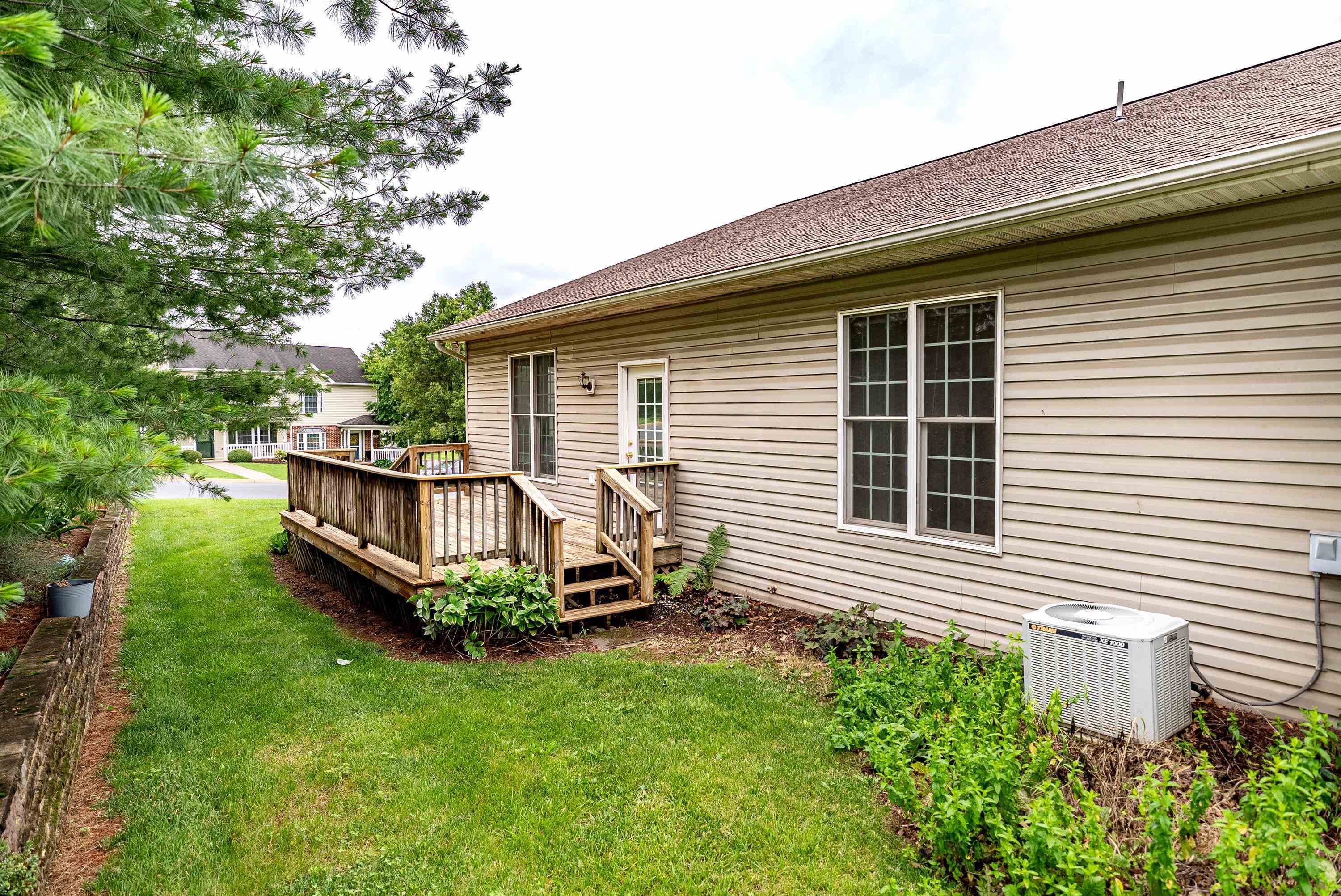 2100 LAKE TERRACE DR, HARRISONBURG, Virginia 22802, 3 Bedrooms Bedrooms, ,2 BathroomsBathrooms,Residential,2100 LAKE TERRACE DR,665947 MLS # 665947