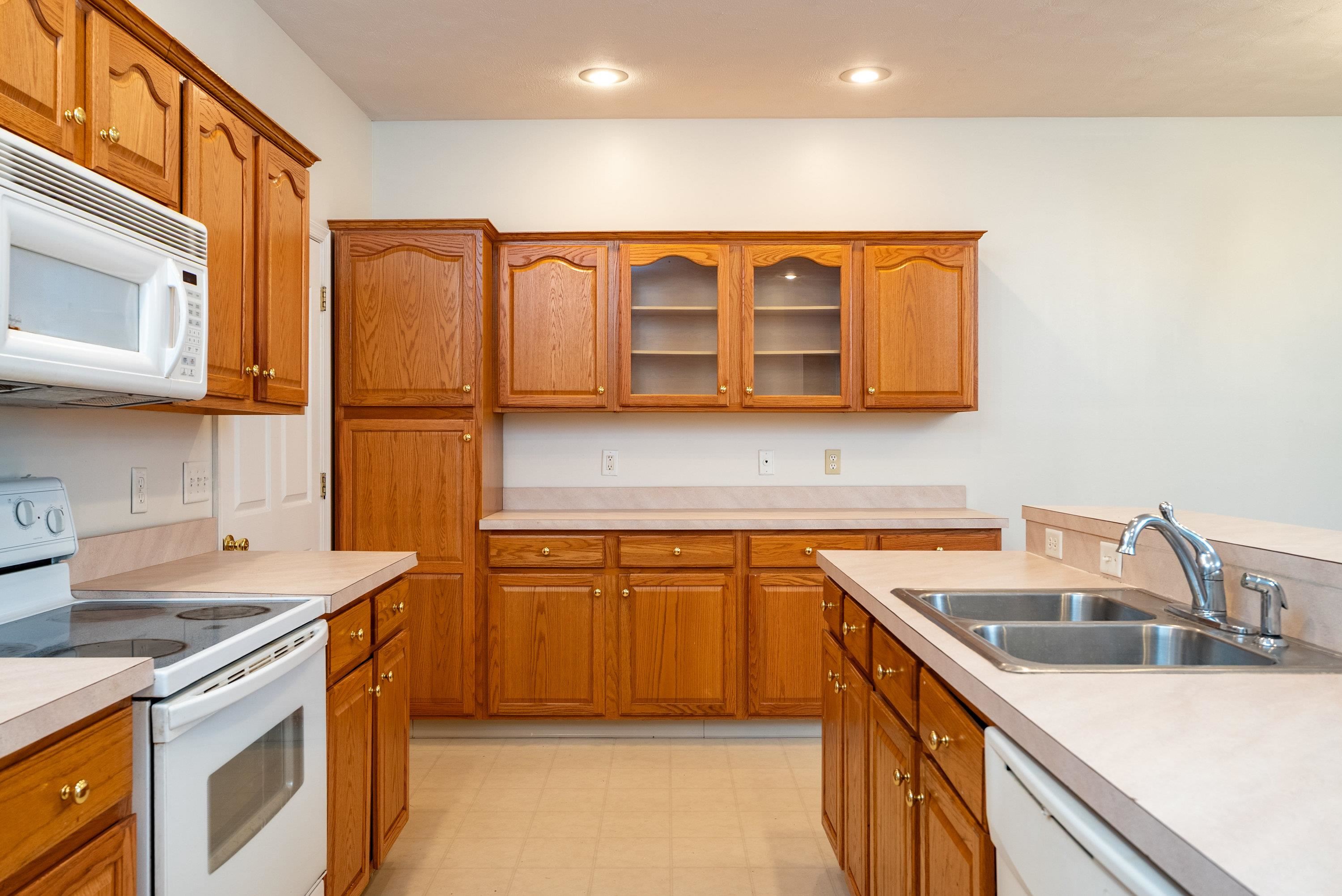 2100 LAKE TERRACE DR, HARRISONBURG, Virginia 22802, 3 Bedrooms Bedrooms, ,2 BathroomsBathrooms,Residential,2100 LAKE TERRACE DR,665947 MLS # 665947