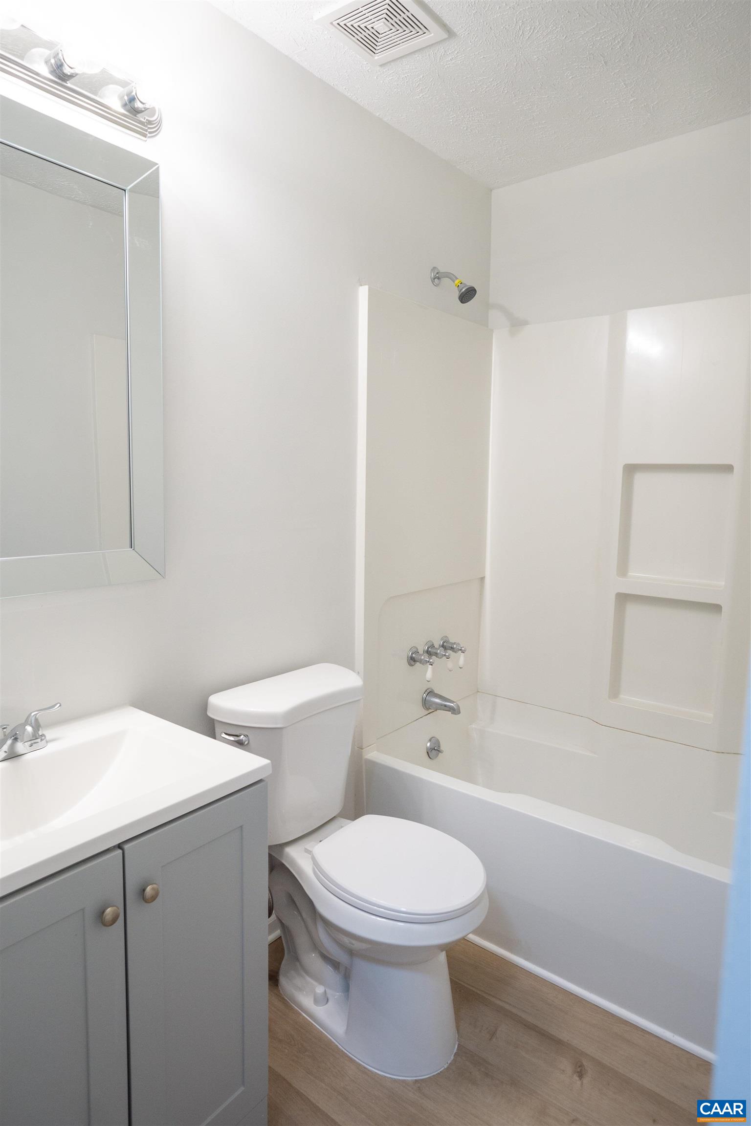 158 SCARBOROUGH PL, CHARLOTTESVILLE, Virginia 22903, 3 Bedrooms Bedrooms, ,2 BathroomsBathrooms,Residential,158 SCARBOROUGH PL,665949 MLS # 665949
