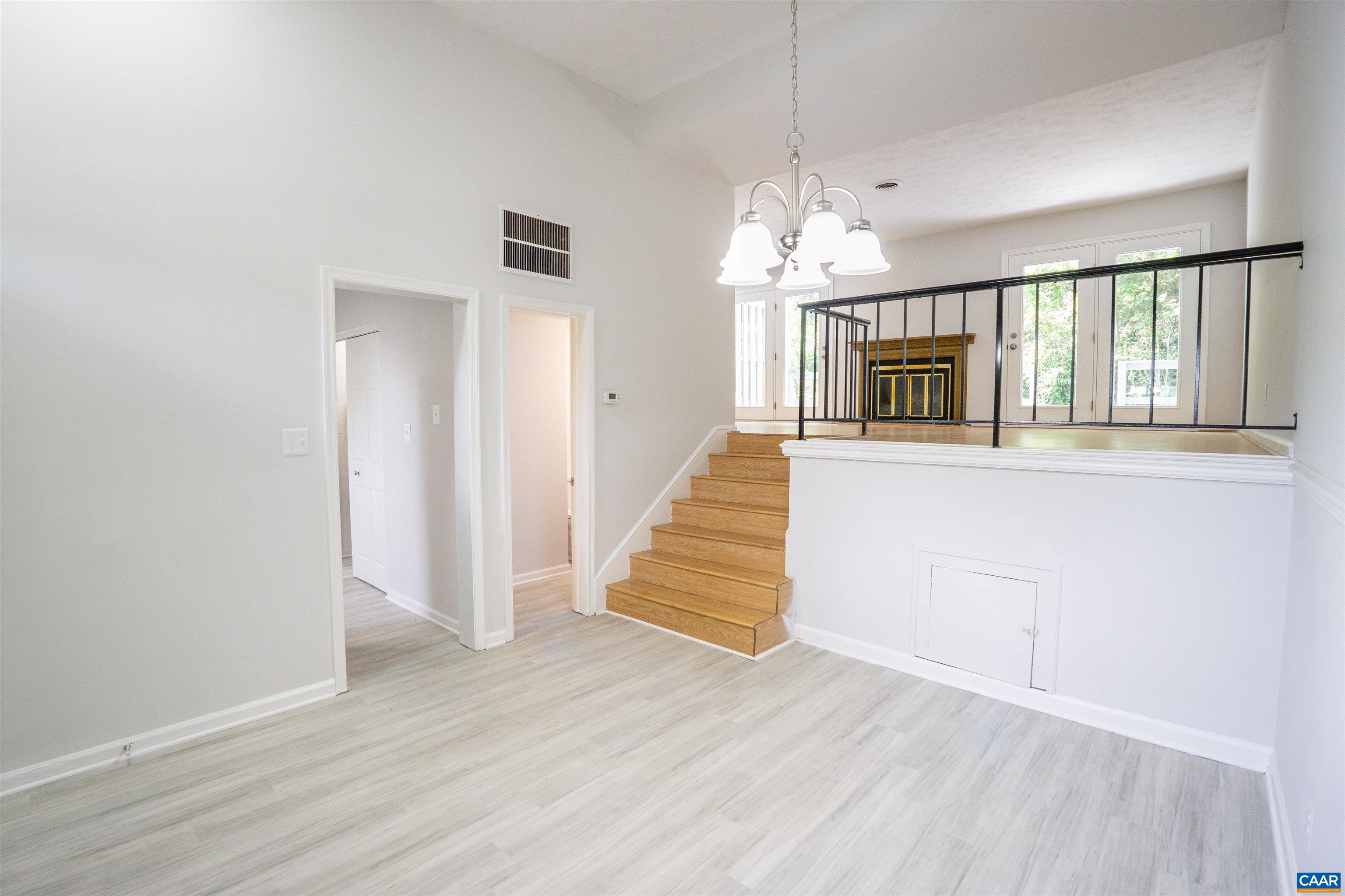 158 SCARBOROUGH PL, CHARLOTTESVILLE, Virginia 22903, 3 Bedrooms Bedrooms, ,2 BathroomsBathrooms,Residential,158 SCARBOROUGH PL,665949 MLS # 665949