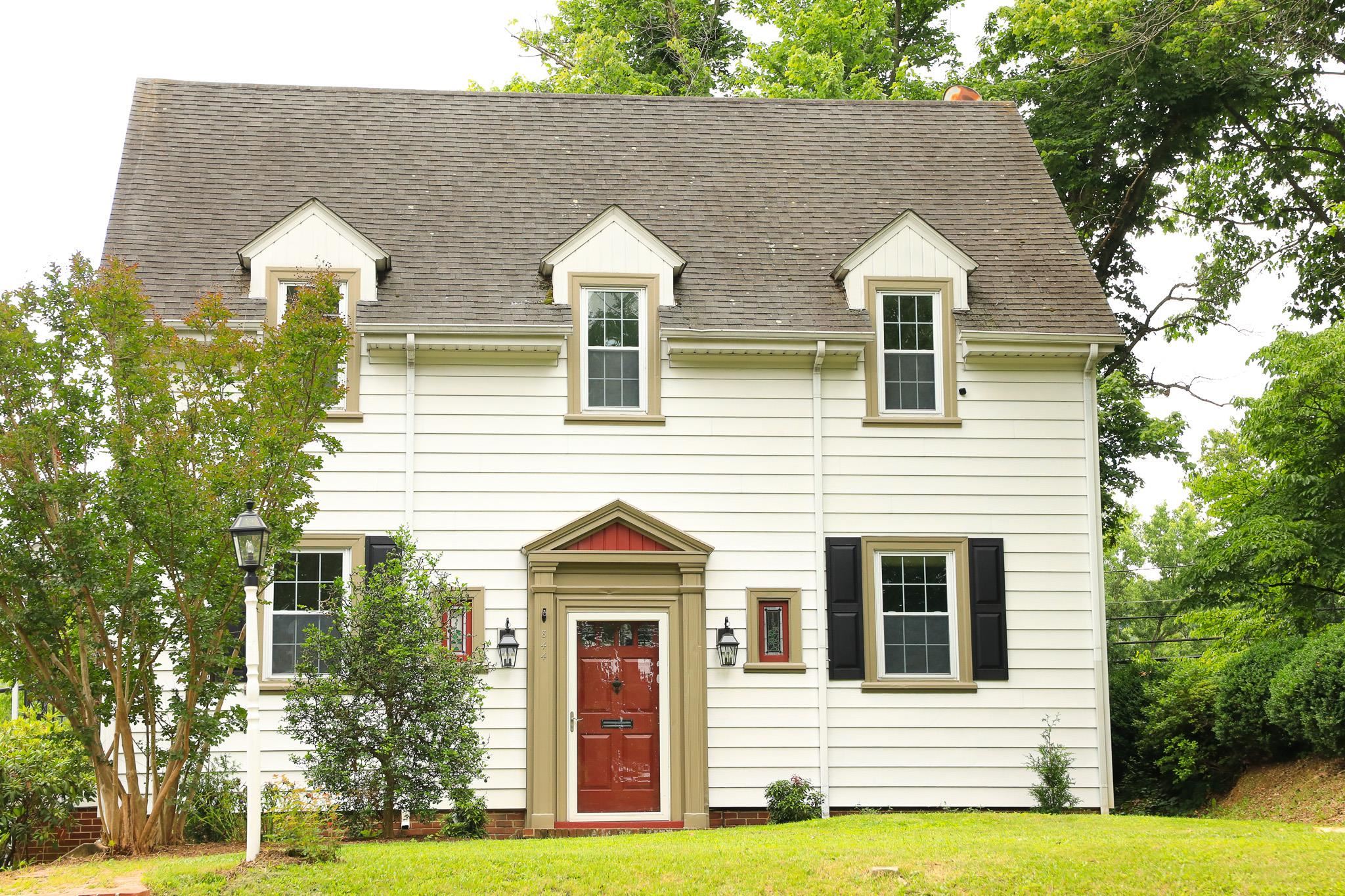 844 LYNDHURST RD, WAYNESBORO, Virginia 22980, 4 Bedrooms Bedrooms, ,1 BathroomBathrooms,Residential,844 LYNDHURST RD,665958 MLS # 665958