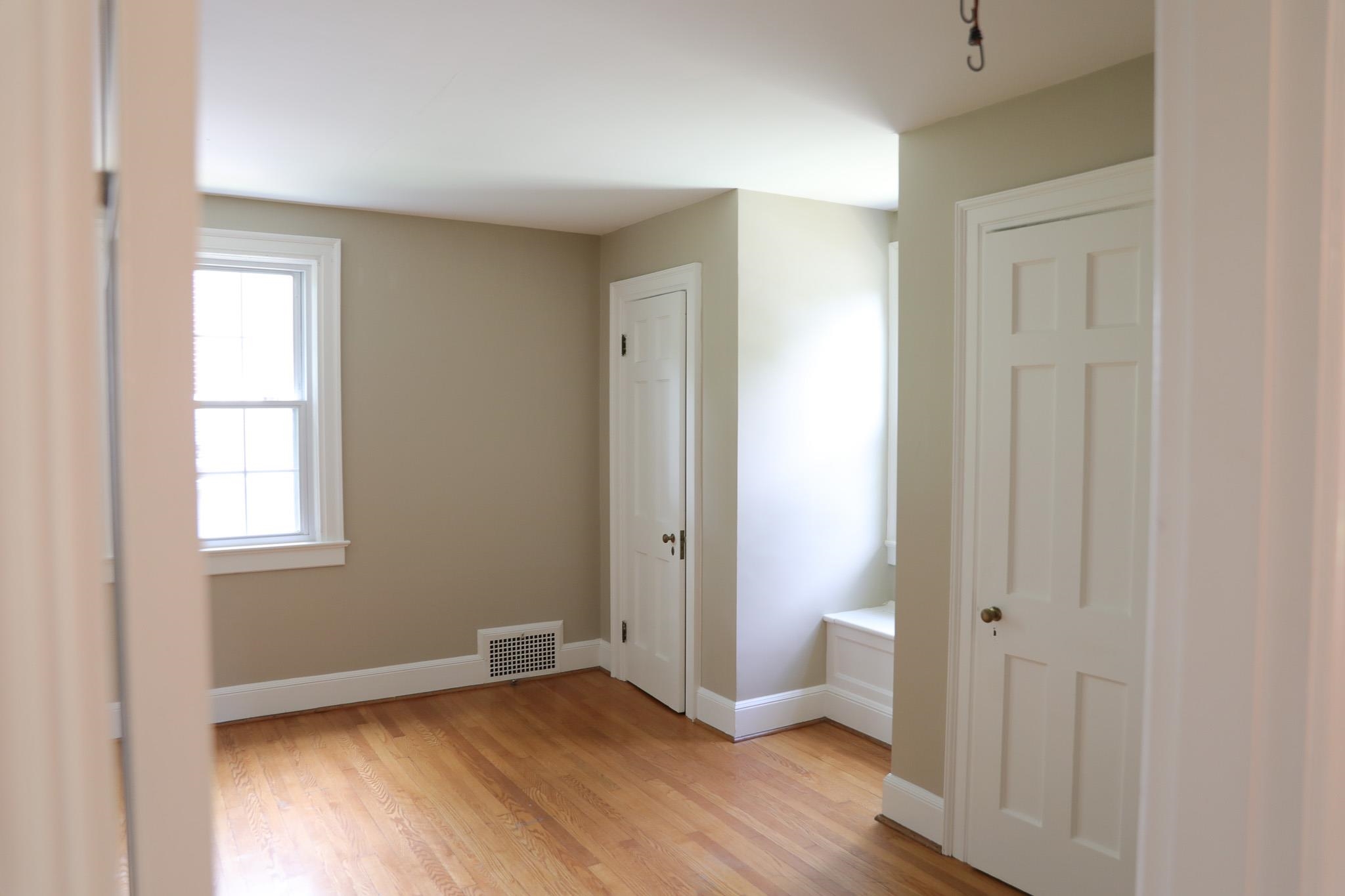 844 LYNDHURST RD, WAYNESBORO, Virginia 22980, 4 Bedrooms Bedrooms, ,1 BathroomBathrooms,Residential,844 LYNDHURST RD,665958 MLS # 665958