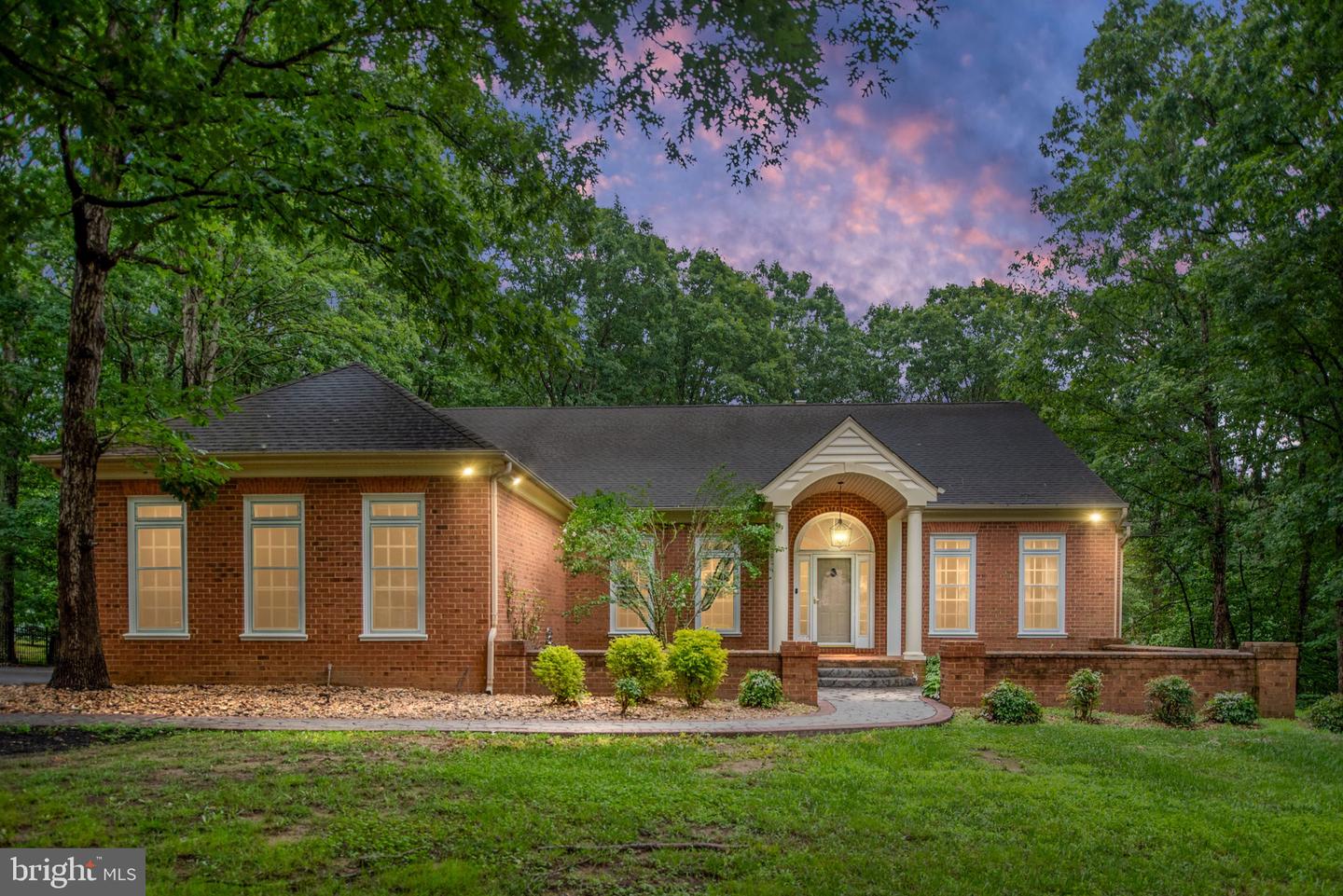8504 MATTHEW MAURY CT, SPOTSYLVANIA, Virginia 22553, 6 Bedrooms Bedrooms, ,4 BathroomsBathrooms,Residential,For sale,8504 MATTHEW MAURY CT,VASP2034010 MLS # VASP2034010