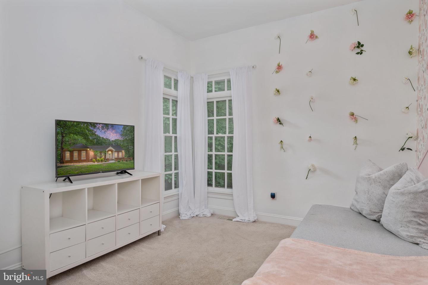 8504 MATTHEW MAURY CT, SPOTSYLVANIA, Virginia 22553, 6 Bedrooms Bedrooms, ,4 BathroomsBathrooms,Residential,For sale,8504 MATTHEW MAURY CT,VASP2034010 MLS # VASP2034010