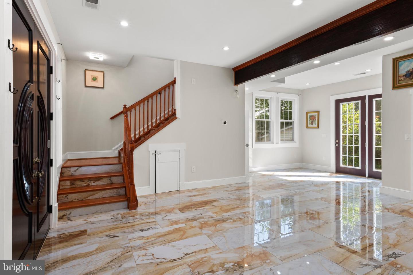 3709 FORESTDALE AVE, WOODBRIDGE, Virginia 22193, 6 Bedrooms Bedrooms, ,3 BathroomsBathrooms,Residential,For sale,3709 FORESTDALE AVE,VAPW2097376 MLS # VAPW2097376