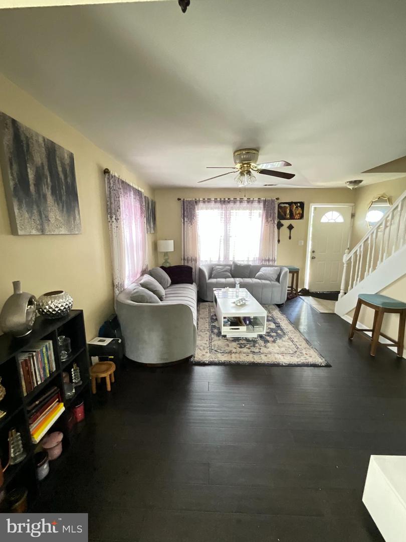 5038 JAY ST NE, WASHINGTON, District Of Columbia 20019, 2 Bedrooms Bedrooms, ,1 BathroomBathrooms,Residential,For sale,5038 JAY ST NE,DCDC2206426 MLS # DCDC2206426
