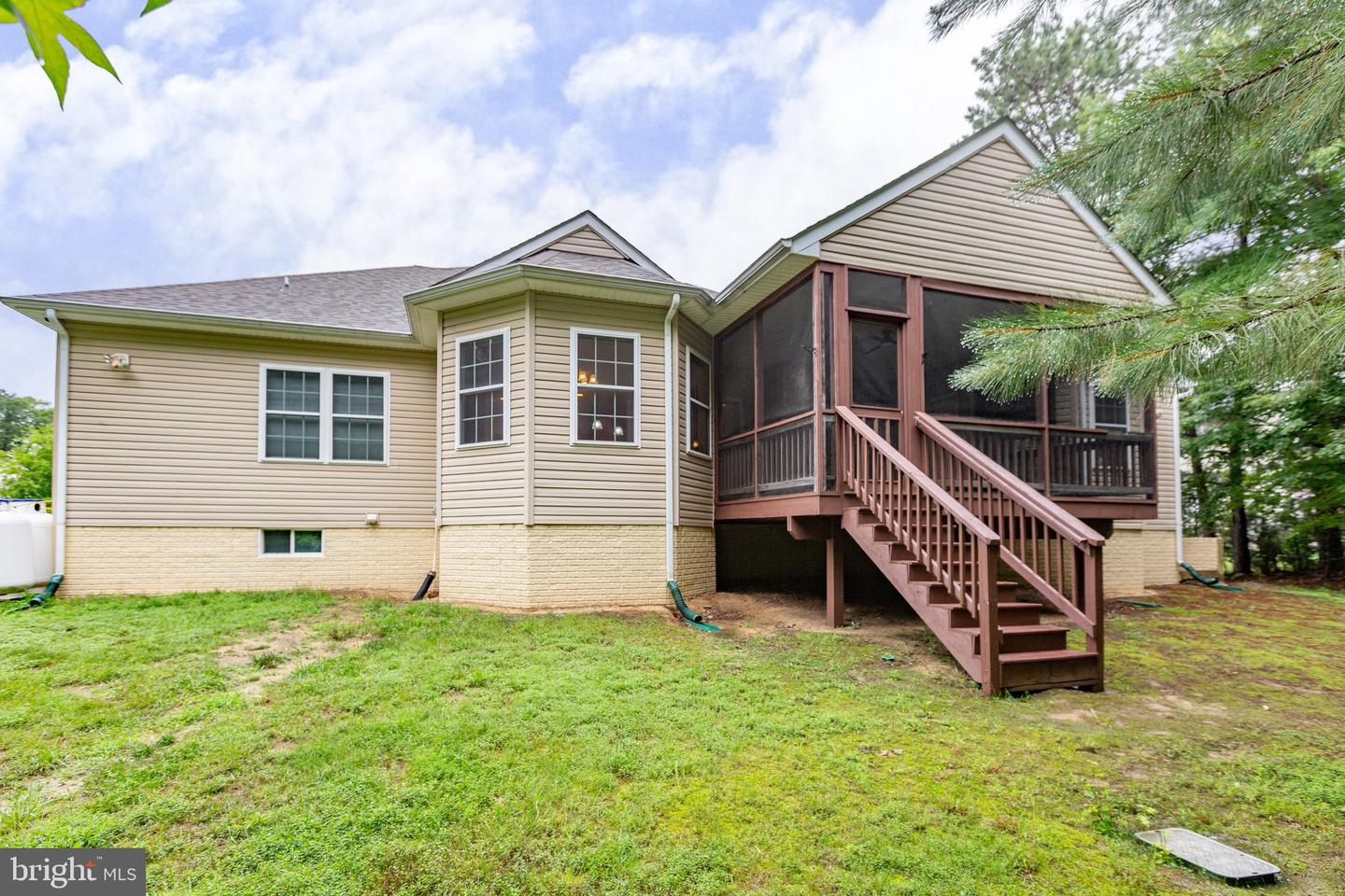 4049 CHATHAM DR, KING GEORGE, Virginia 22485, 3 Bedrooms Bedrooms, ,2 BathroomsBathrooms,Residential,For sale,4049 CHATHAM DR,VAKG2006614 MLS # VAKG2006614
