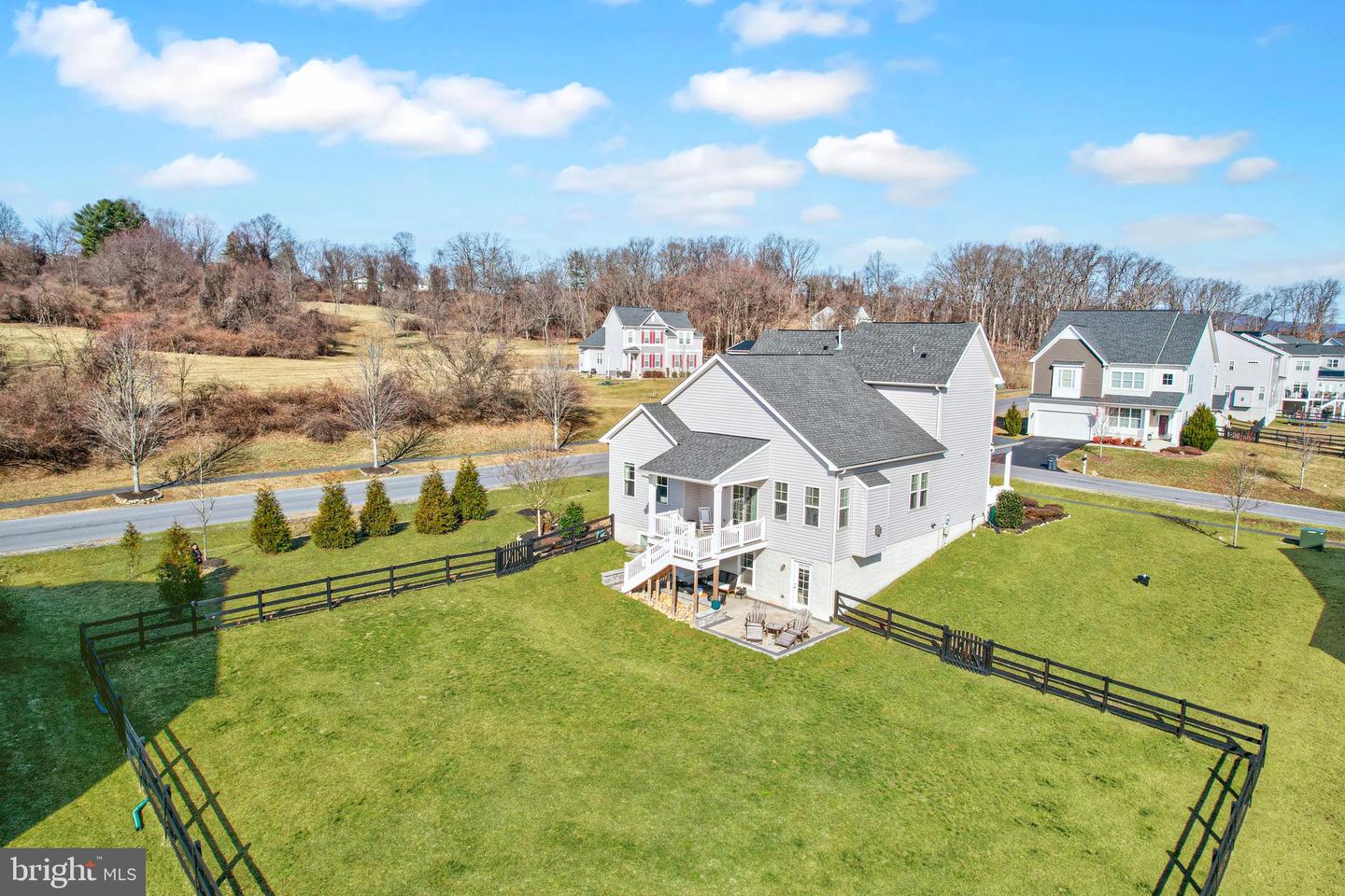 18140 RIDGEWOOD PL, ROUND HILL, Virginia 20141, 5 Bedrooms Bedrooms, 9 Rooms Rooms,4 BathroomsBathrooms,Residential,For sale,18140 RIDGEWOOD PL,VALO2099964 MLS # VALO2099964