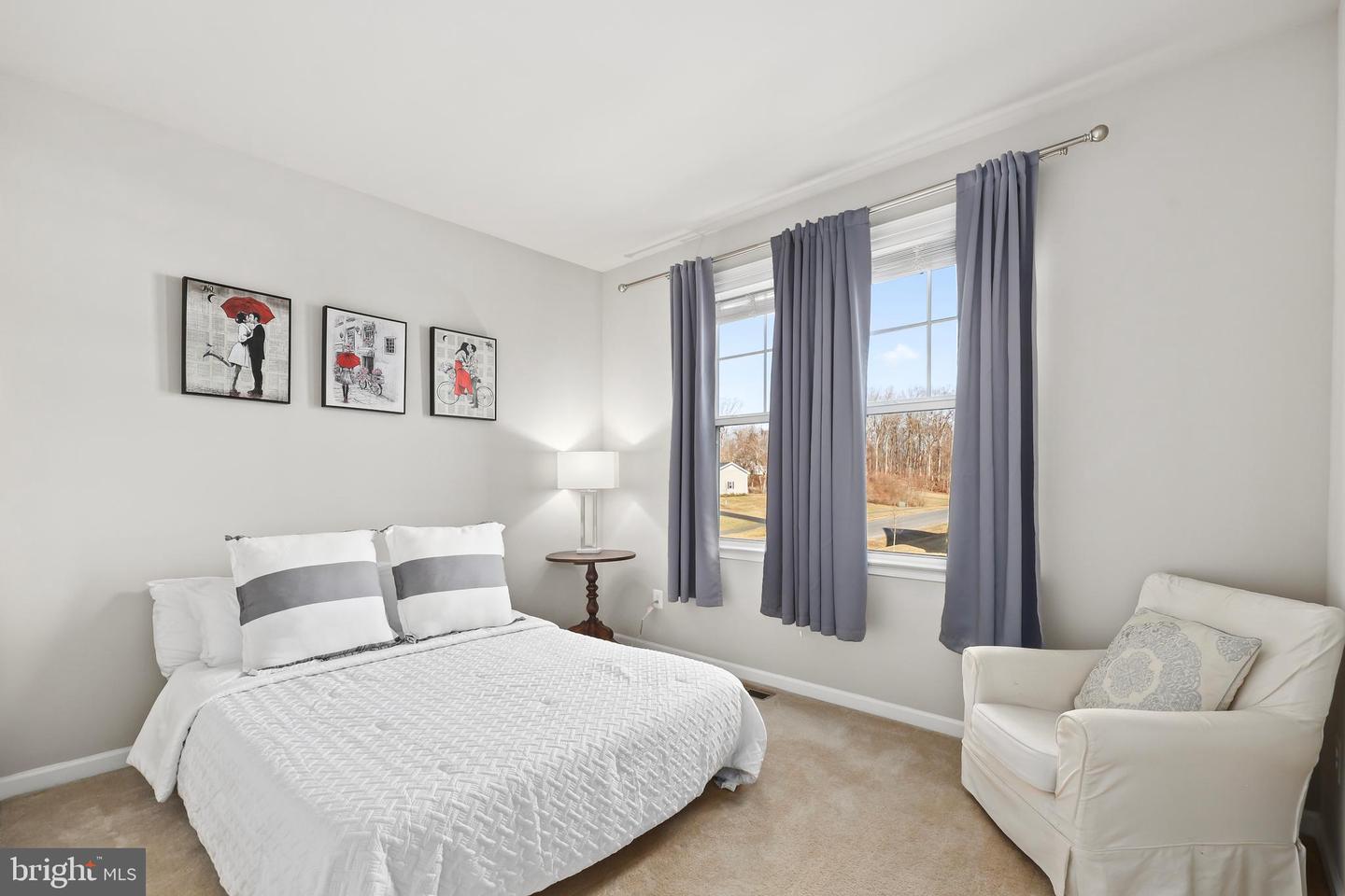 18140 RIDGEWOOD PL, ROUND HILL, Virginia 20141, 5 Bedrooms Bedrooms, 9 Rooms Rooms,4 BathroomsBathrooms,Residential,For sale,18140 RIDGEWOOD PL,VALO2099964 MLS # VALO2099964