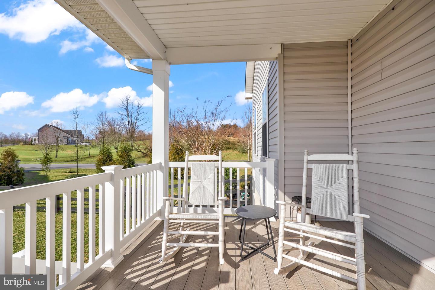 18140 RIDGEWOOD PL, ROUND HILL, Virginia 20141, 5 Bedrooms Bedrooms, 9 Rooms Rooms,4 BathroomsBathrooms,Residential,For sale,18140 RIDGEWOOD PL,VALO2099964 MLS # VALO2099964