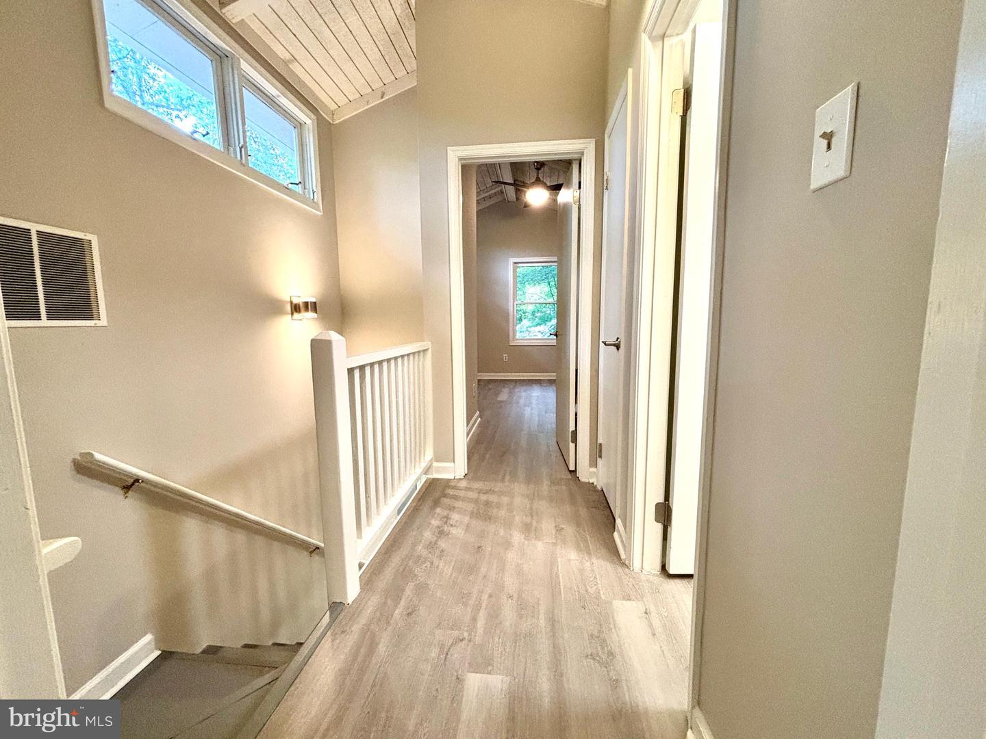 1078 LAKEVIEW DR, CROSS JUNCTION, Virginia 22625, 4 Bedrooms Bedrooms, ,2 BathroomsBathrooms,Residential,For sale,1078 LAKEVIEW DR,VAFV2034996 MLS # VAFV2034996
