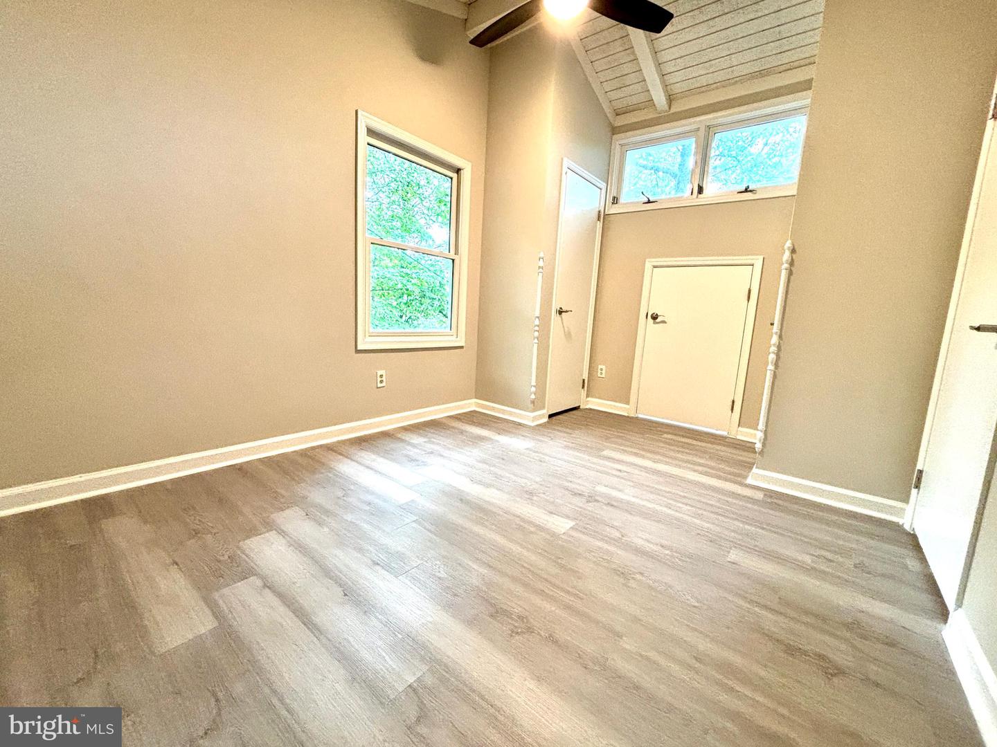 1078 LAKEVIEW DR, CROSS JUNCTION, Virginia 22625, 4 Bedrooms Bedrooms, ,2 BathroomsBathrooms,Residential,For sale,1078 LAKEVIEW DR,VAFV2034996 MLS # VAFV2034996