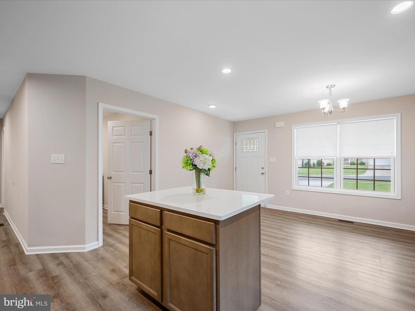 564 GREAT OAK CT, WOODSTOCK, Virginia 22664, 3 Bedrooms Bedrooms, ,2 BathroomsBathrooms,Residential,For sale,564 GREAT OAK CT,VASH2011752 MLS # VASH2011752