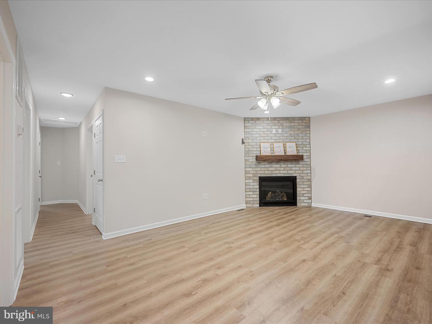 564 GREAT OAK CT, WOODSTOCK, Virginia 22664, 3 Bedrooms Bedrooms, ,2 BathroomsBathrooms,Residential,For sale,564 GREAT OAK CT,VASH2011752 MLS # VASH2011752