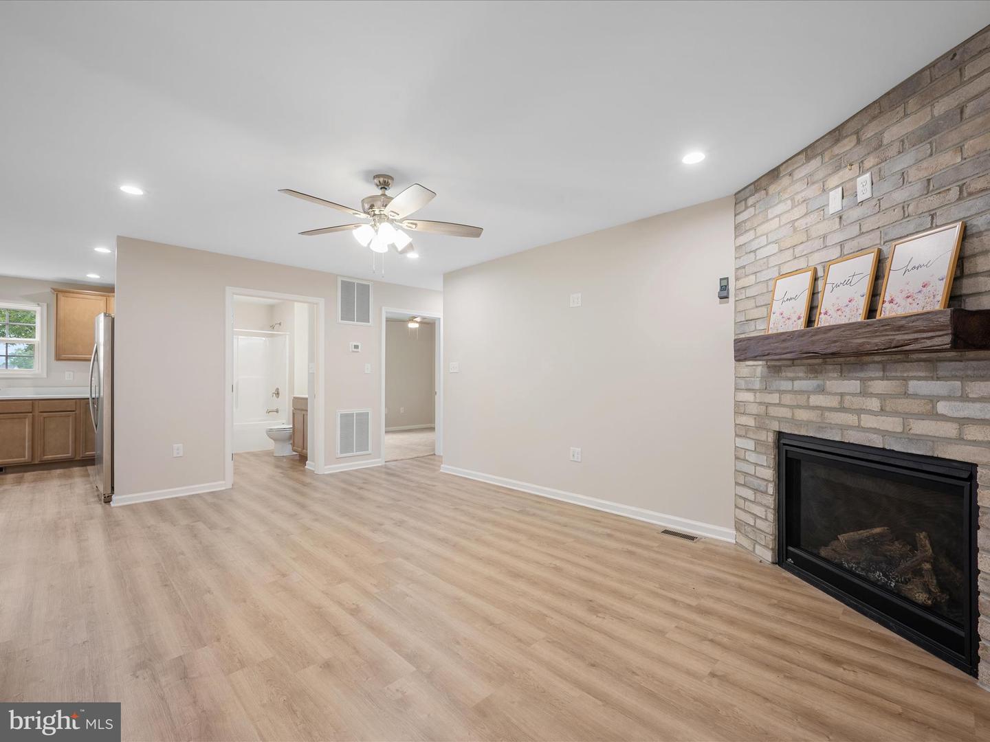 564 GREAT OAK CT, WOODSTOCK, Virginia 22664, 3 Bedrooms Bedrooms, ,2 BathroomsBathrooms,Residential,For sale,564 GREAT OAK CT,VASH2011752 MLS # VASH2011752