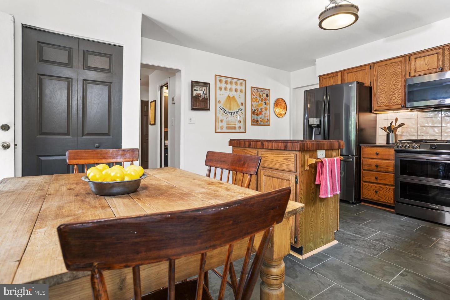 432 LAUREL MILLS RD, CASTLETON, Virginia 22716, 4 Bedrooms Bedrooms, ,3 BathroomsBathrooms,Residential,For sale,432 LAUREL MILLS RD,VARP2002144 MLS # VARP2002144