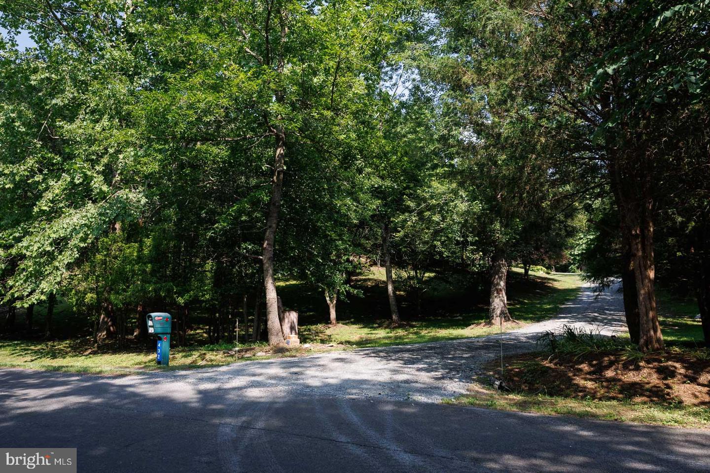 432 LAUREL MILLS RD, CASTLETON, Virginia 22716, 4 Bedrooms Bedrooms, ,3 BathroomsBathrooms,Residential,For sale,432 LAUREL MILLS RD,VARP2002144 MLS # VARP2002144
