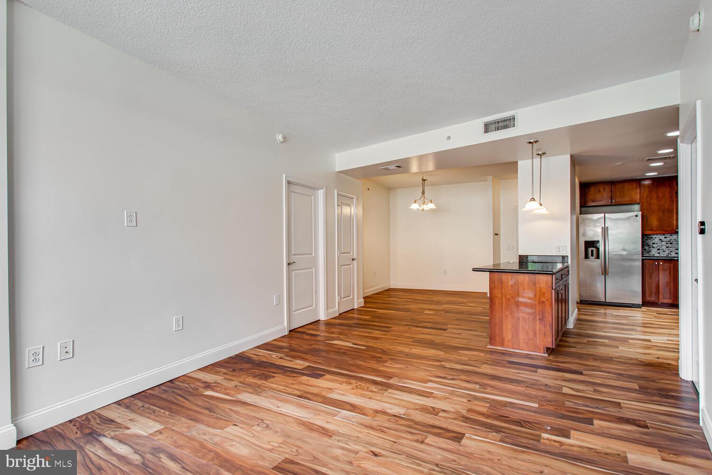3650 S GLEBE RD #239, ARLINGTON, Virginia 22202, 2 Bedrooms Bedrooms, ,2 BathroomsBathrooms,Residential,For sale,3650 S GLEBE RD #239,VAAR2059548 MLS # VAAR2059548