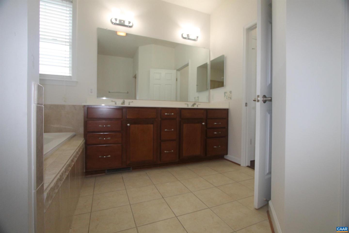 66 TIMBER RIDGE LN, ZION CROSSROADS, Virginia 22942, 4 Bedrooms Bedrooms, ,2 BathroomsBathrooms,Residential,For sale,66 TIMBER RIDGE LN,665924 MLS # 665924
