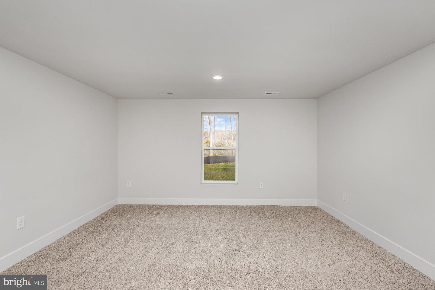 26700 DANIELS POINT DR, UNIONVILLE, Virginia 22567, 4 Bedrooms Bedrooms, ,3 BathroomsBathrooms,Residential,For sale,26700 DANIELS POINT DR,VAOR2010004 MLS # VAOR2010004