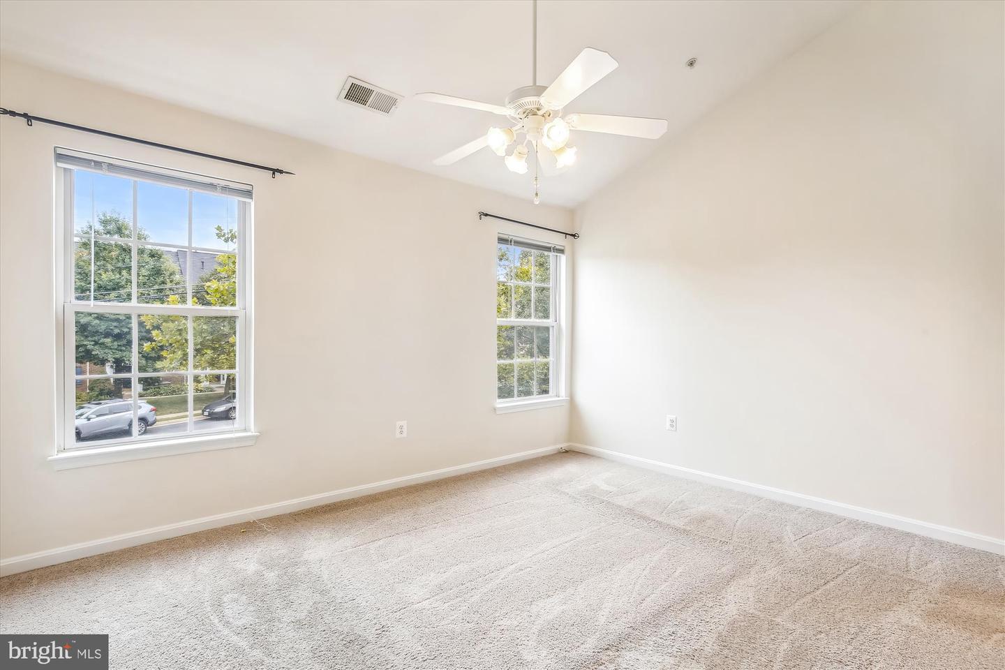 6119 MADISON CREST CT, FALLS CHURCH, Virginia 22041, 3 Bedrooms Bedrooms, ,2 BathroomsBathrooms,Residential,For sale,6119 MADISON CREST CT,VAFX2249176 MLS # VAFX2249176