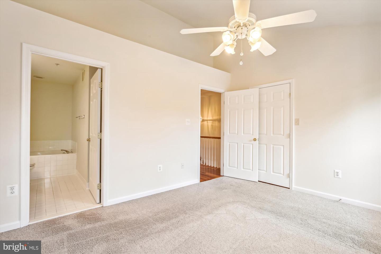 6119 MADISON CREST CT, FALLS CHURCH, Virginia 22041, 3 Bedrooms Bedrooms, ,2 BathroomsBathrooms,Residential,For sale,6119 MADISON CREST CT,VAFX2249176 MLS # VAFX2249176