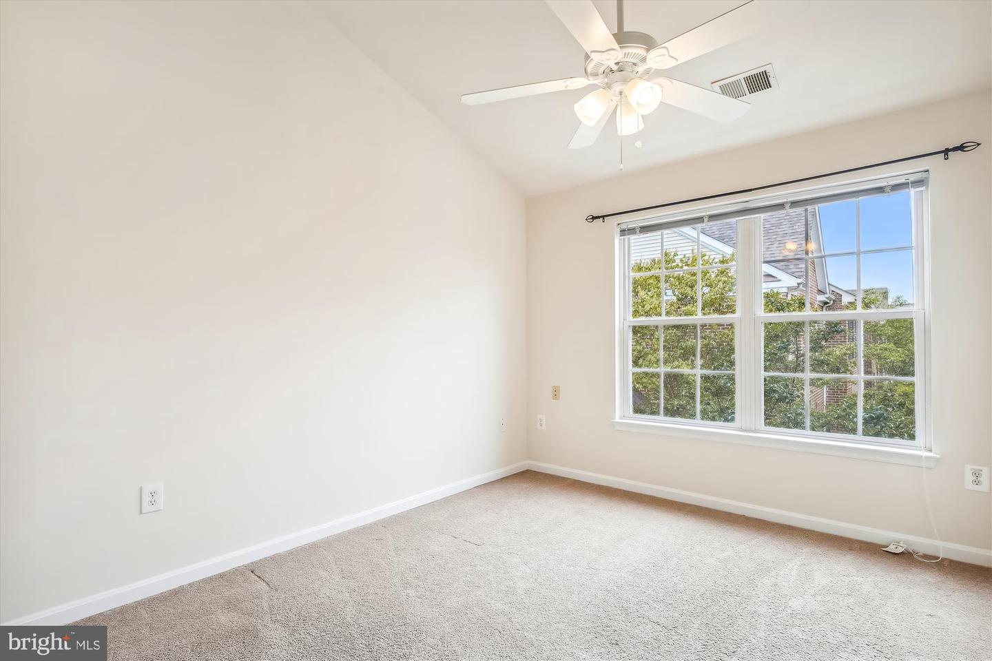 6119 MADISON CREST CT, FALLS CHURCH, Virginia 22041, 3 Bedrooms Bedrooms, ,2 BathroomsBathrooms,Residential,For sale,6119 MADISON CREST CT,VAFX2249176 MLS # VAFX2249176