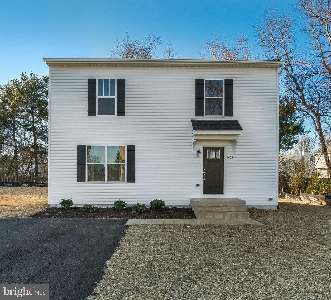 101 HOTCHKISS ST, FREDERICKSBURG, Virginia 22408, 4 Bedrooms Bedrooms, ,3 BathroomsBathrooms,Residential,For sale,101 HOTCHKISS ST,VASP2034092 MLS # VASP2034092