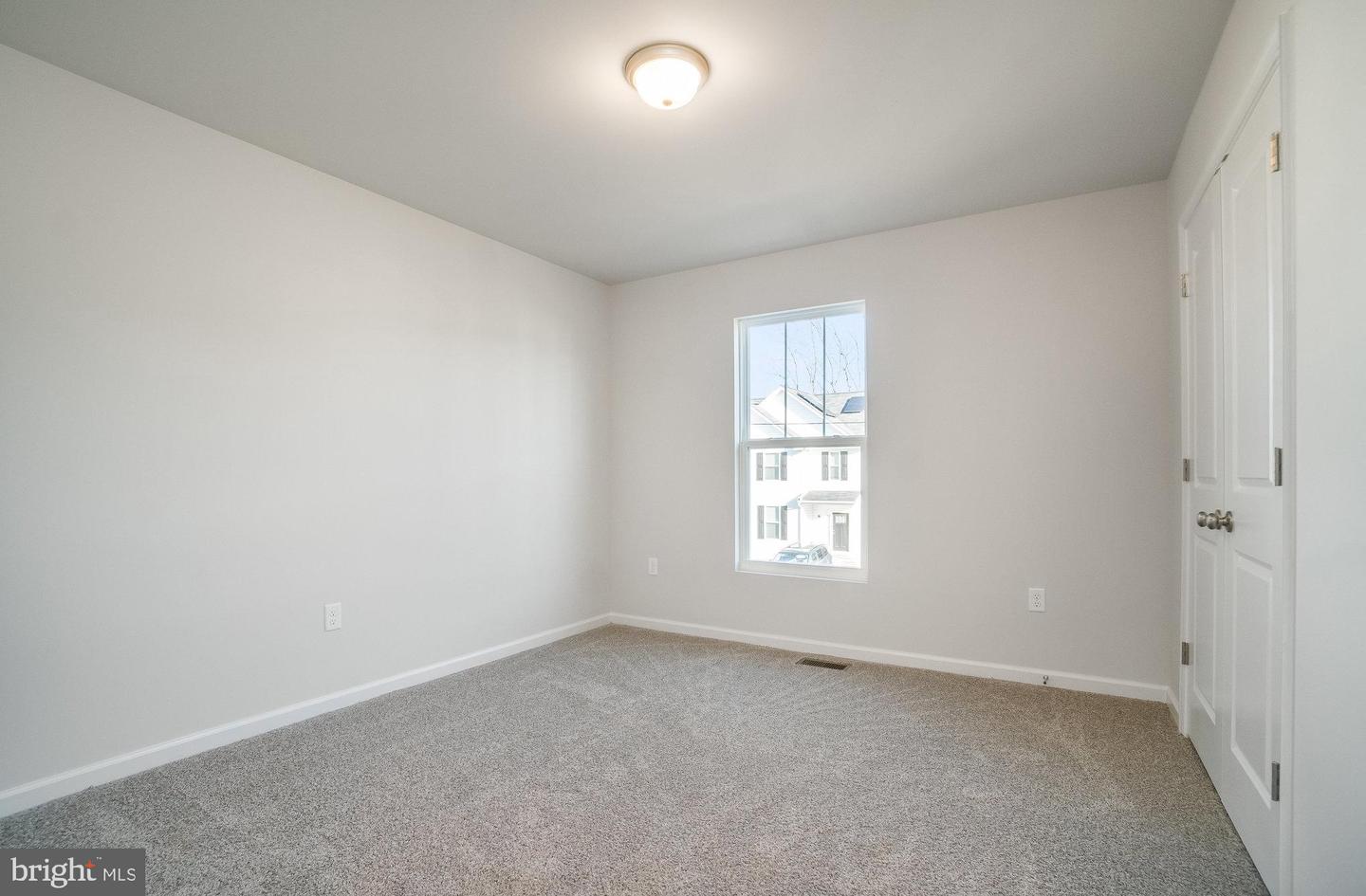 101 HOTCHKISS ST, FREDERICKSBURG, Virginia 22408, 4 Bedrooms Bedrooms, ,3 BathroomsBathrooms,Residential,For sale,101 HOTCHKISS ST,VASP2034092 MLS # VASP2034092